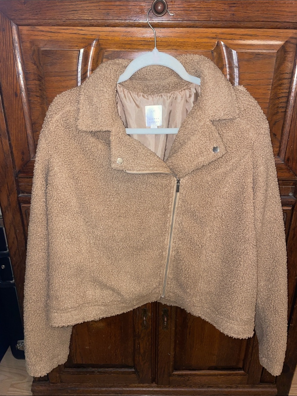 Lauren Conrad Teddy Sherpa Fuzzy Jacket - Camel, size XL